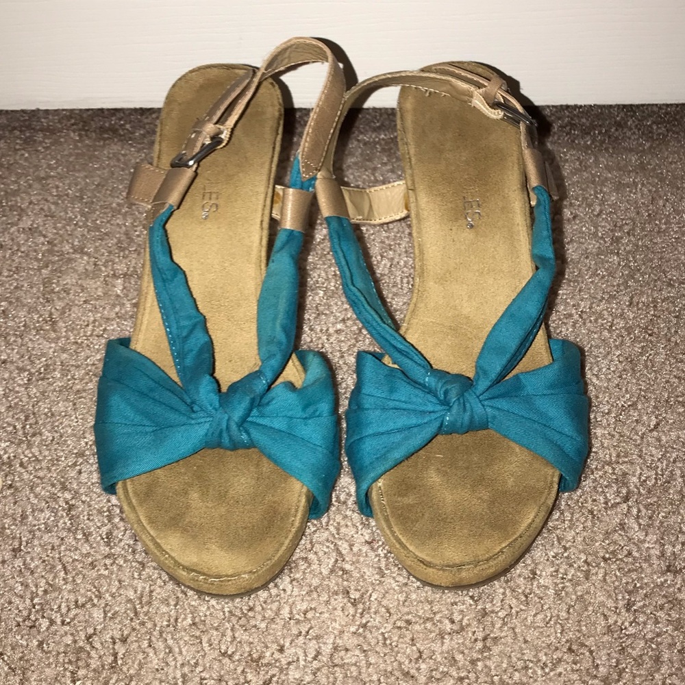 Aerosoles Espadrille Wedge Sandal - Plush Pillow